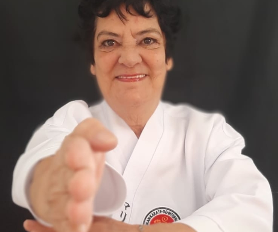 marilia luva karate